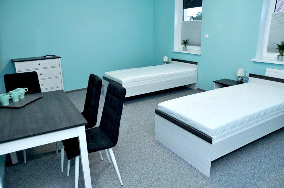 אובורינקי Pokoje, Apartamenty, Restauracja Marcus מראה חיצוני תמונה
