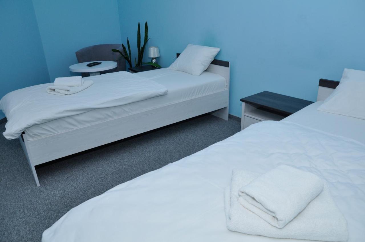 אובורינקי Pokoje, Apartamenty, Restauracja Marcus מראה חיצוני תמונה